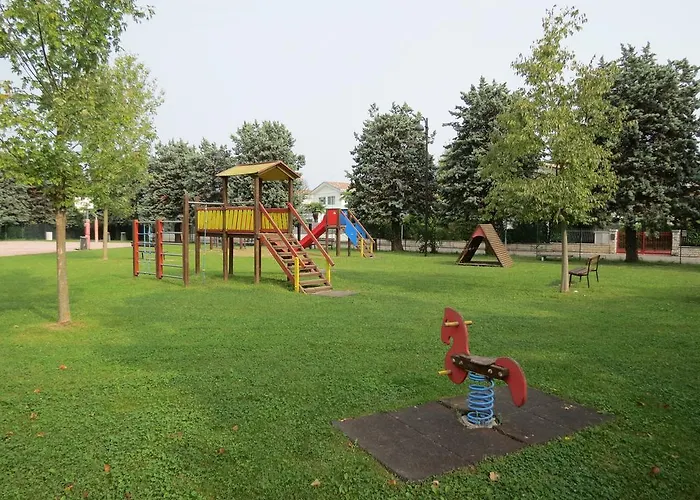 Parco vacanze Punta Grò 2*